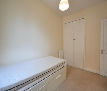2 Bedroom Terraced To Let - Photo 6