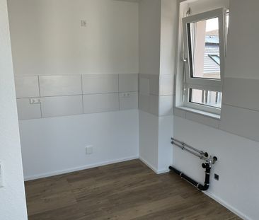 Schöne 3-Zimmer-Dachgeschoss Wohnung - Photo 1
