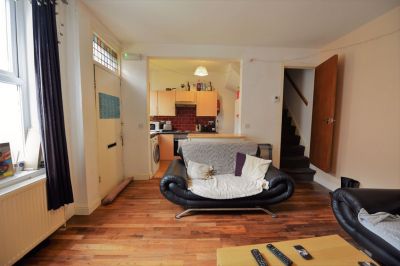 3 bedroom House in Thornville Terrace, Leeds - Photo 5