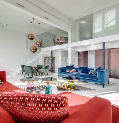 Duplex • Paris 7ème - Photo 1