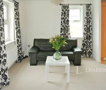 2 bedroom semi-detached house to rent - Photo 1