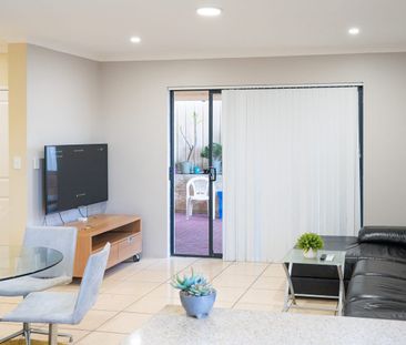 TownHose with 3 Bed Rooms and 2.5 Bathrooms - Photo 2