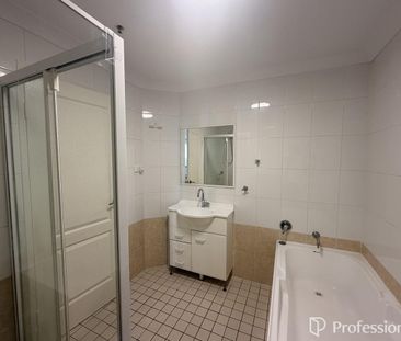 Partly Furnished Unit in the Heart of Fairfield - Photo 4