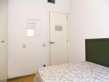 Carrer de Lincoln, Barcelona, Catalonia 08006 - Photo 5