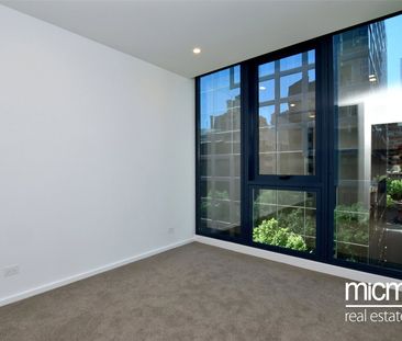 602/560 Lonsdale Street - Photo 1