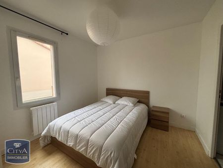 Location Maison 2 pièces 36m² NIORT 79000 - Photo 3