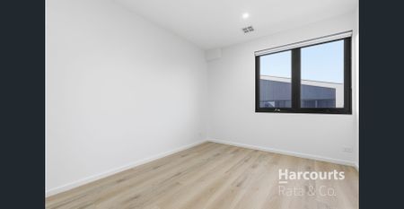 Brand New Stunning Townhouse! - Photo 3