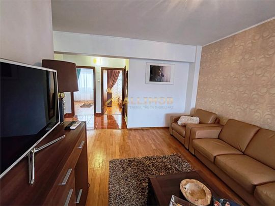 Apartament 3 camere in Ploiesti, zona ultracentrala - Fotografie 1