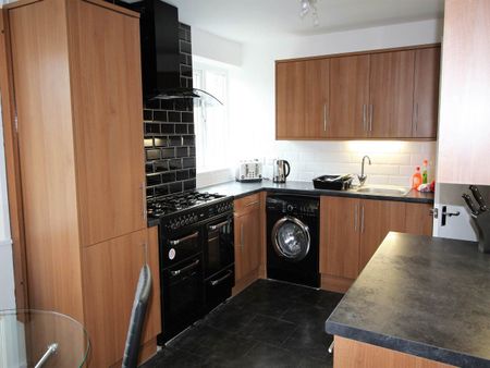 Stanhope Drive (room 3), Horsforth, Leeds - Photo 4