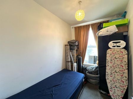 Higham Hill Road, London - Photo 2