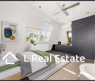 Stylish 2-Bedroom Townhouse in Prime St Kilda East Location – Welco... - Photo 5