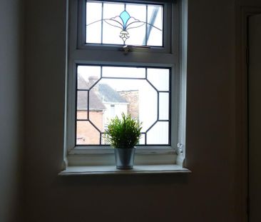 1 bedroom in a house share to rent - Photo 6