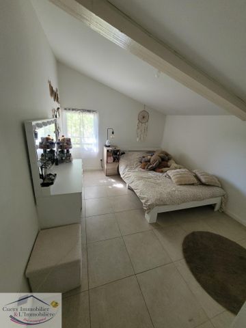 Location Appartement 3 pièces 54m² PIERREFEU DU VAR 83390 - Photo 5
