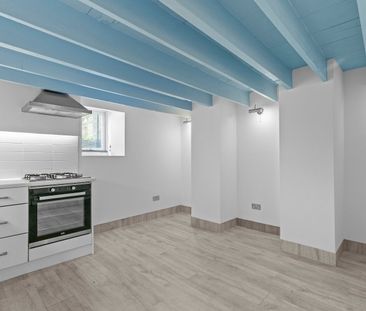 2 bedroom house to rent - Photo 3