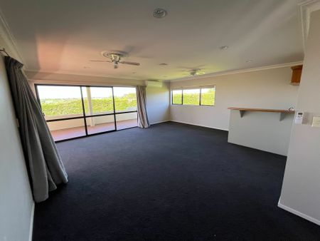 Pick of the Orchard - A Home That's Ripe for the Family! - Photo 2