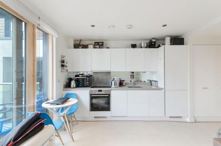 Studio to rent - Photo 3