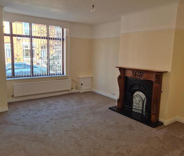 2 bedroom house to rent - Photo 1