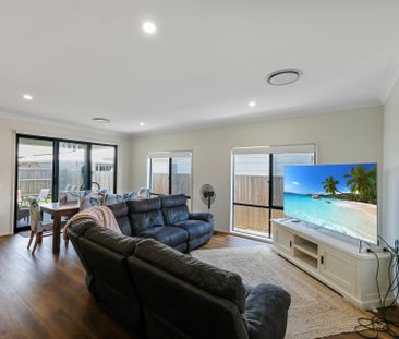 Large Family Home Nirimba - Photo 1