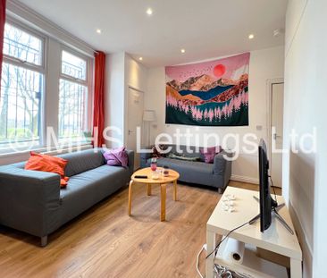 1 Bedroom End Terraced House for rent in Glossop View - Photo 1