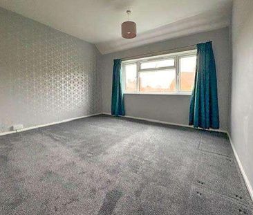 Elmley Close, Malvern, WR14 - Photo 2