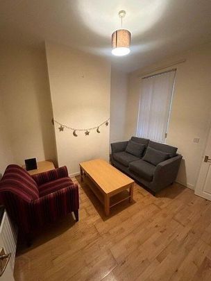 30 Surrey Street, Belfast, BT9 7FS - Photo 1