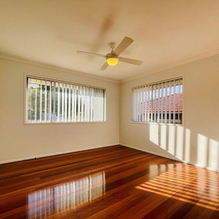 82 Capella Street, 4151, Coorparoo Qld - Photo 1