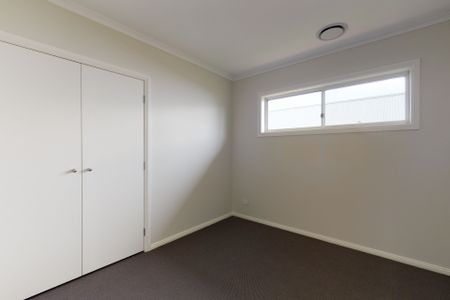 7 Ellerton Avenue, North Rothbury NSW 2335 - Photo 2