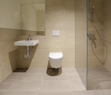 Tolle Wohnung mit Blick ins Grüne auf den neu entstehenden Nordhafe... - Foto 6