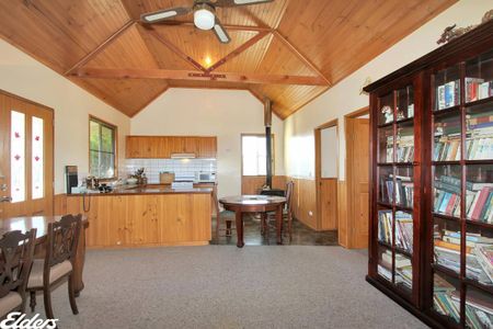 SEASIDE COTTAGE IN FISHING VILLAGE - Photo 4