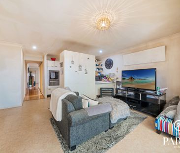 Neat Family Home! - Photo 1