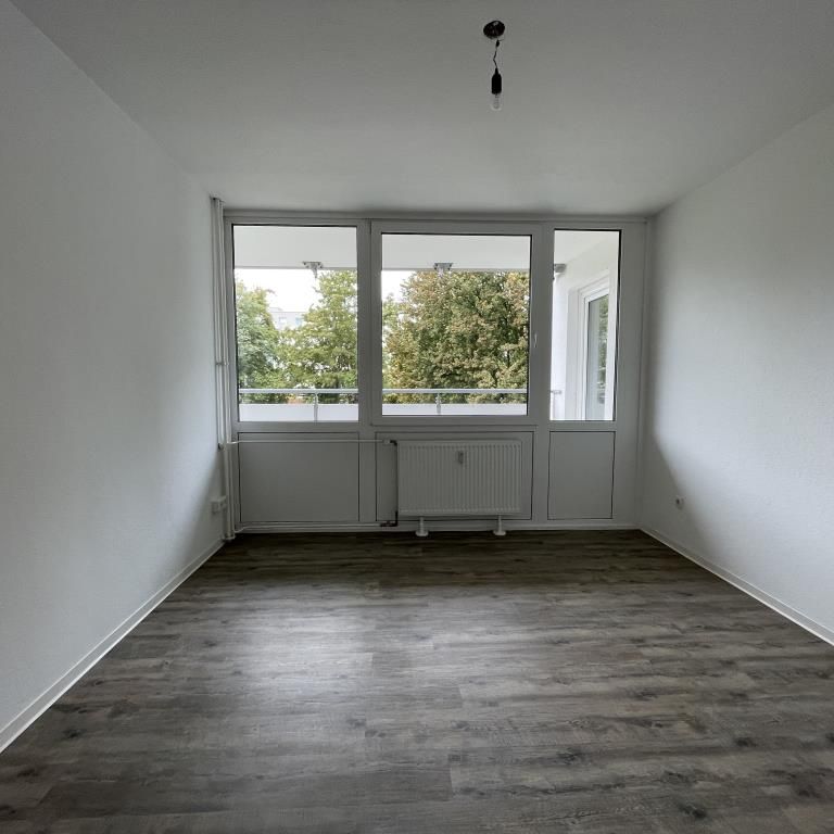 Geräumige 3-Zimmer-Wohnung mit modernem Vinylboden in Braunschweig-Weststadt! - Photo 1
