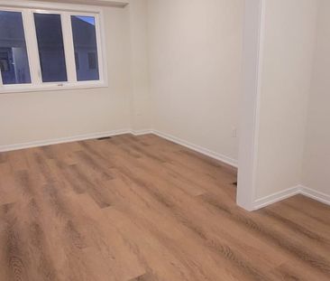 For Lease - 2100 Cayenne Street, Oshawa, Ontario - Photo 2