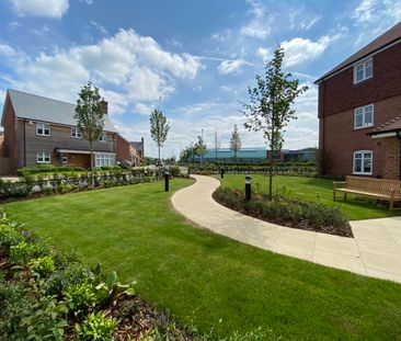 Emerald Avenue, Fleet, Hampshire, GU51 - Photo 2