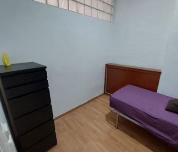 Apartamento de alquiler en El Raval - Photo 6