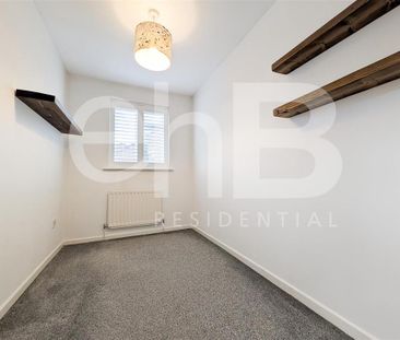 2 bedroom terraced house to rent - Photo 4