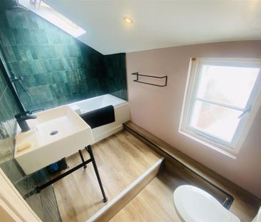 1 bedroom flat to rent - Photo 6