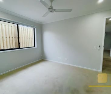 4 bed 2 bath - Photo 1