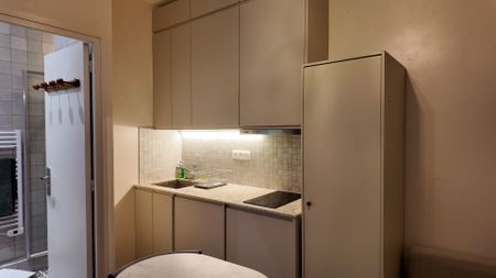 Location appartement 1 pièce, 12.75m², Paris 07 - Photo 5