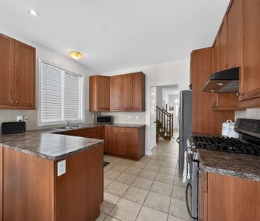 For Lease - 200 Celtic Ridge Crescent, Kanata, Ontario - Photo 2