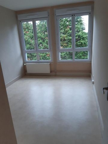 Appartement - T4 - MESVRES - Photo 3