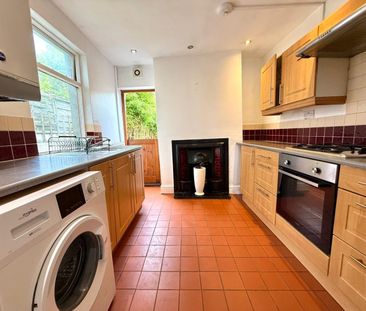 Iestyn Street, Pontcanna - Photo 5