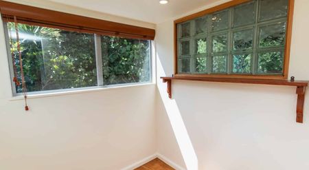 3 bedroom, Te Aro - Photo 5
