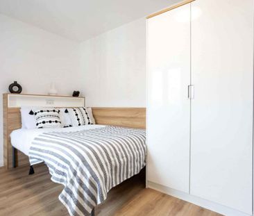 Platinum Studio - Photo 5