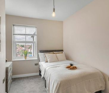 5 bedroom terraced house to rent - Photo 3