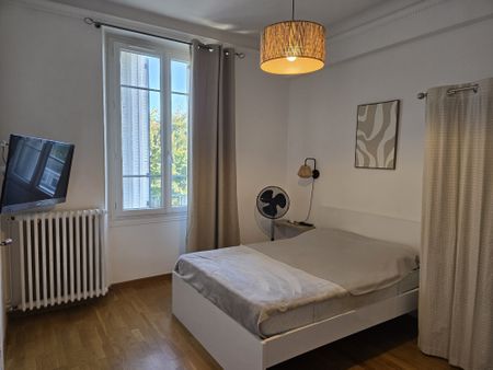 Location Appartement 2 pièces 41m² ANTIBES 06160 - Photo 2