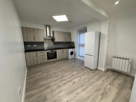 3 Bed Flat, Broadway Market, E8 - Photo 2