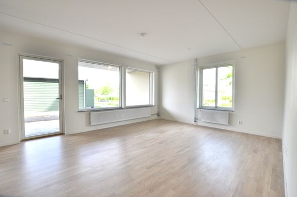 Vikaholmsallen, Växjö - Foto 1