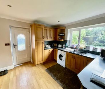 4 bedroom property to rent - Photo 3