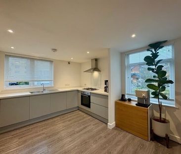 Astor Drive - Photo 6