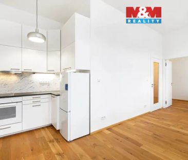 Pronájem bytu 2+kk, 37 m - Фото 2